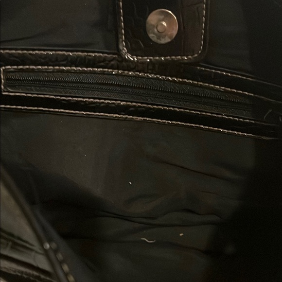 Rosetti Black Crocodile Embossed Shoulder Bag - Picture 4 of 8